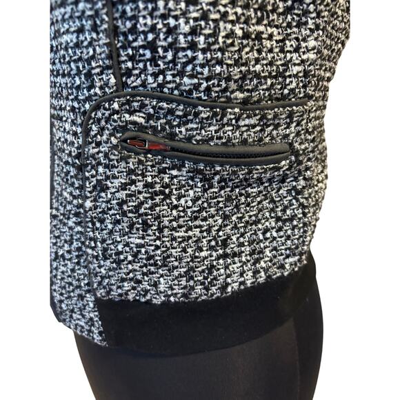 Cache Lined Vest Front Zipper Top New Gray Sueded Trim Banded Bottom $148 NWT - Picture 3 of 4